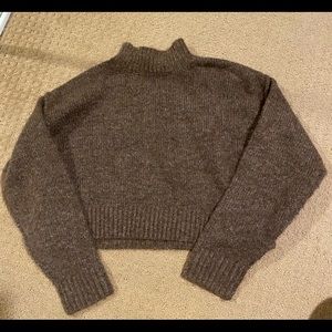 Tilly’s Cropped Sweater Sz Medium
